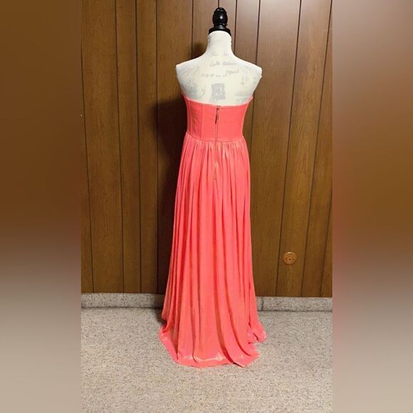 Bronx and Banco Florence Strapless Metallic Gown size L - Picture 4 of 11